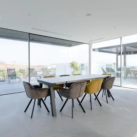 Karat Macaronesia * Адехе