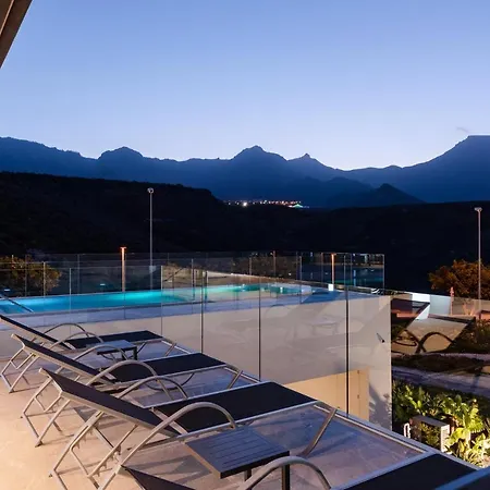 Karat Macaronesia Costa Adeje (Tenerife)